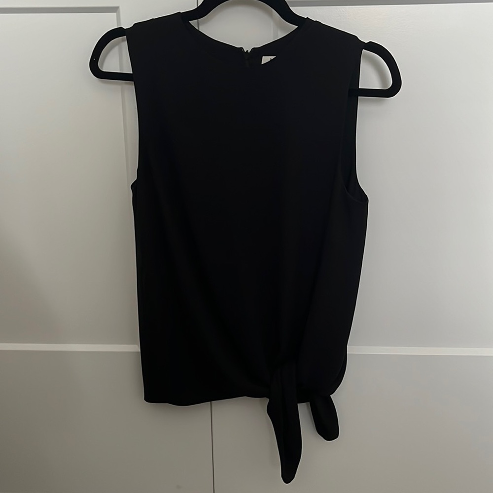 Black Babaton tank with side tie